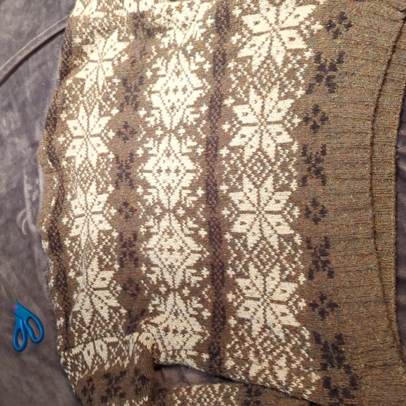 Vintage Ugly Christmas Sweater from Etchings - Picture 5 of 7